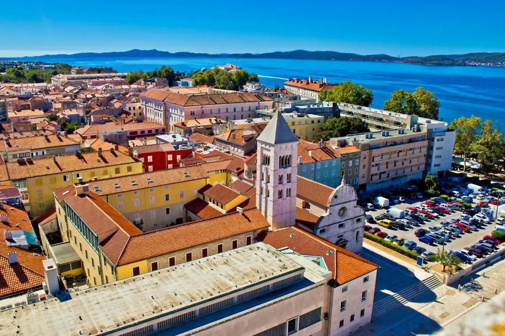 Holiday Apartment In Privlaka With Sea View, Terrace, Air Conditioning, Wifi 3591-3